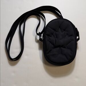 Lululemon Team Canada 22 Future Legacy Crossbody Bag 
Limited Edition